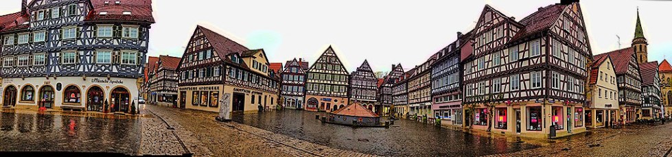 Panorama kišnog Schorndorfa