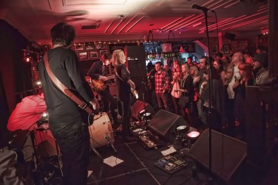 Hero Fisher u Stockton Storytellers pubu